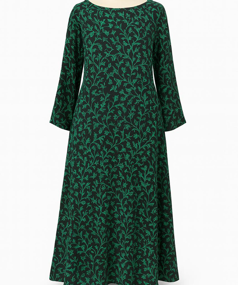 Double Layer Crepe Abaya (V Cut Shoulder) Green