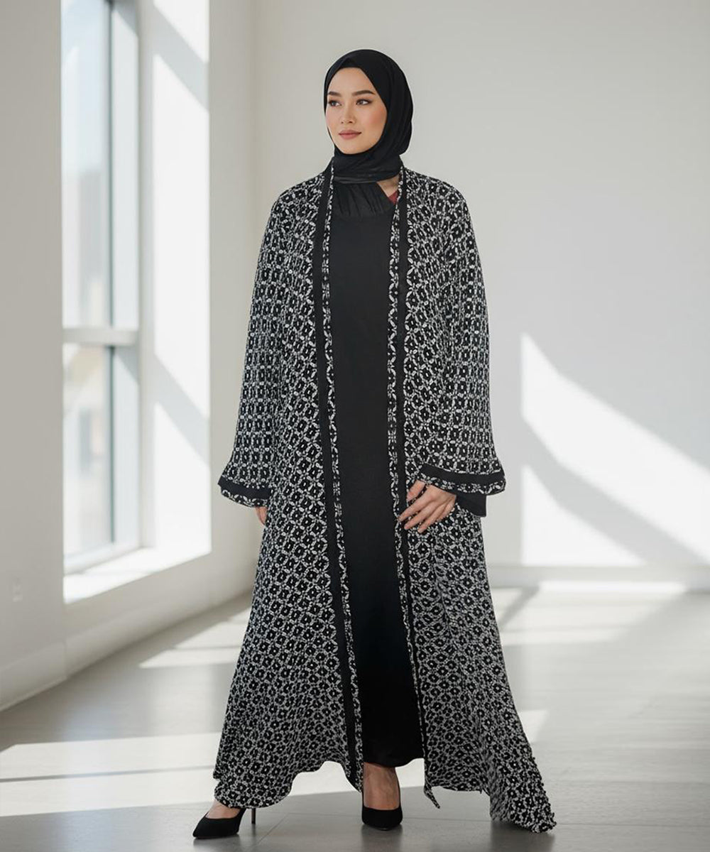 Elegant Long Open Abaya With Hijab & Niqab Black and White