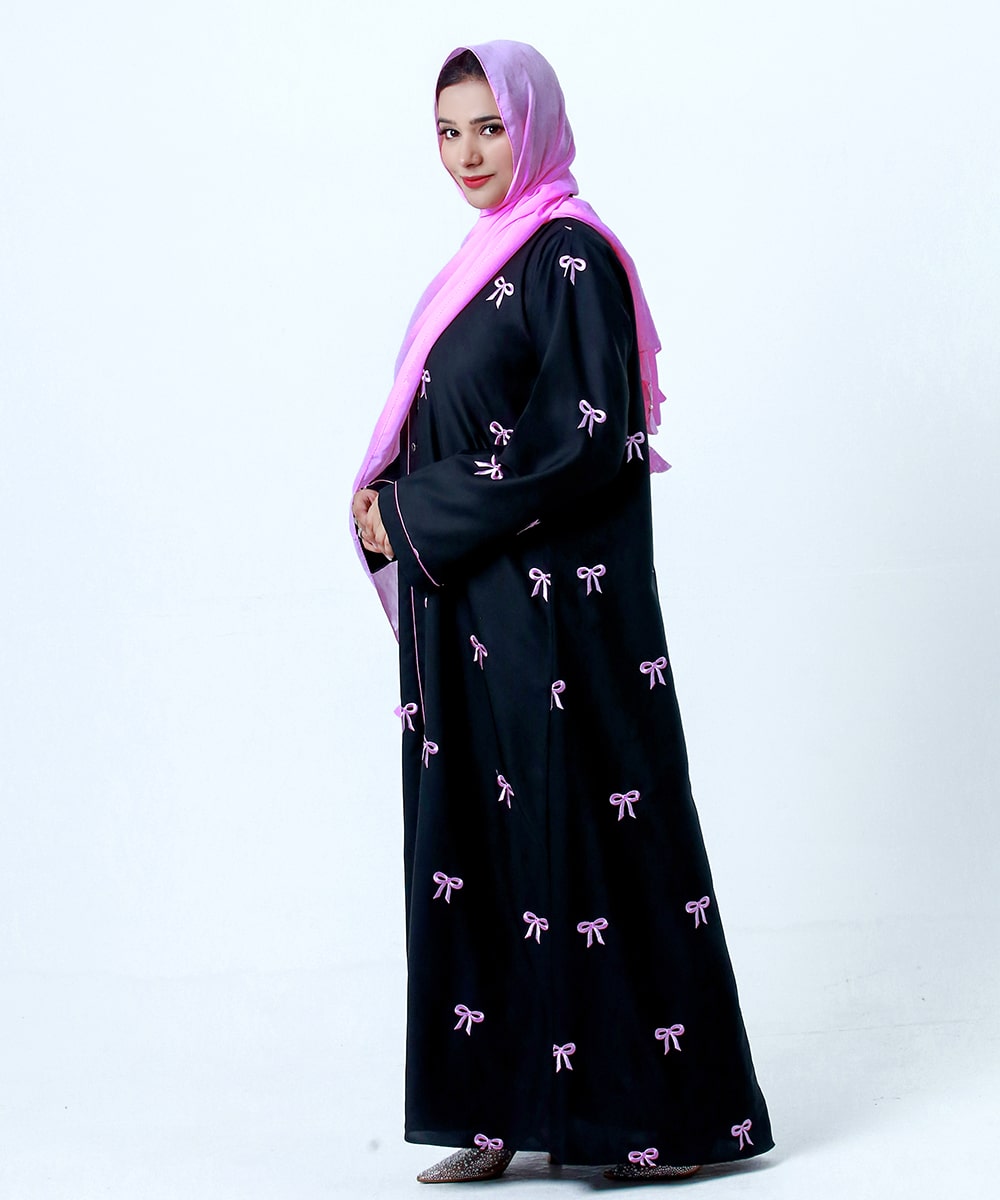 Embroidered Abaya Product Black & Pink