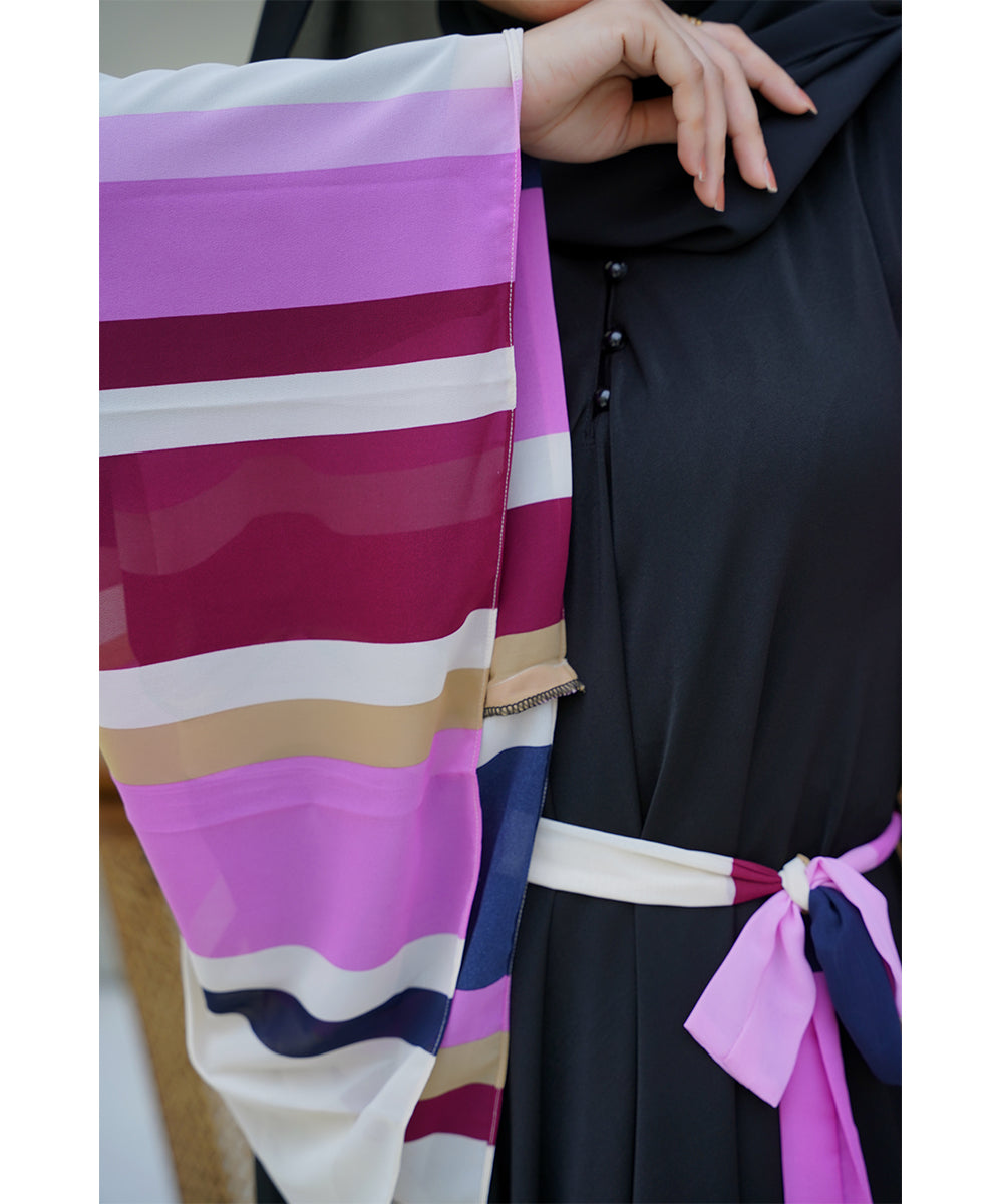 Flowy Elegant Cut Moderate Abaya Black With Hijab