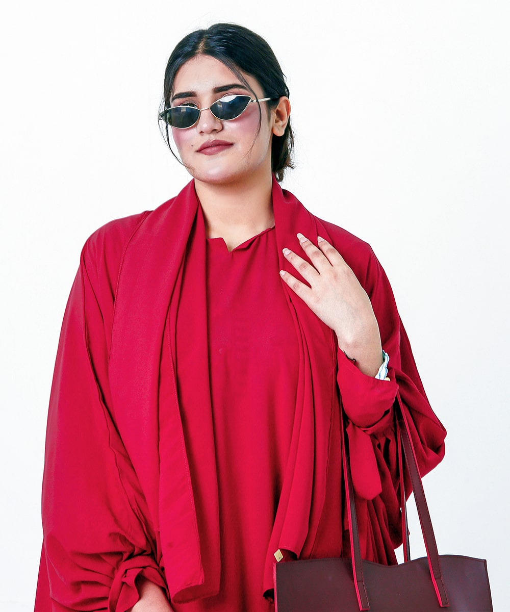Flowy Farshi Cut Abaya With Stoler Crimson Red