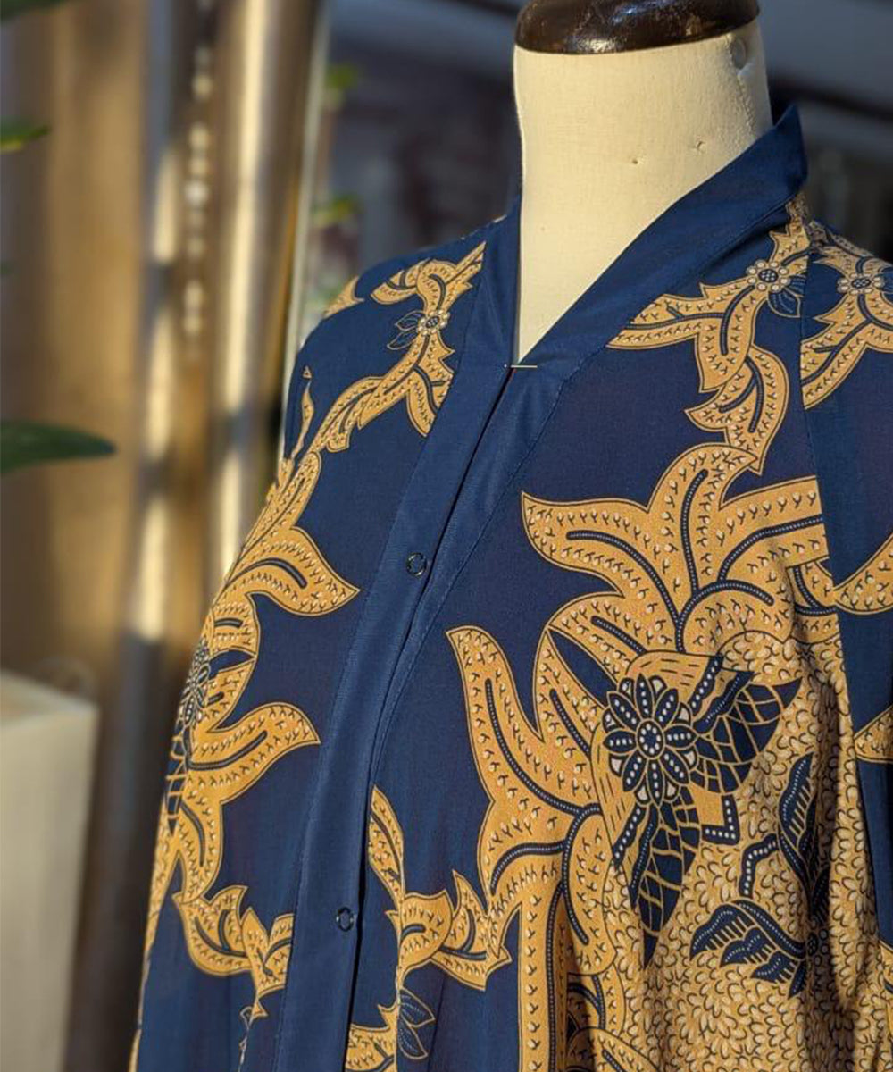 Front Open Umbrella Style Bold Navy & Golden Floral Prints