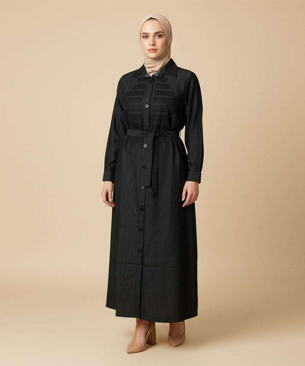 Jeans Stuff Front Button-Down Abaya with a Timeless Design