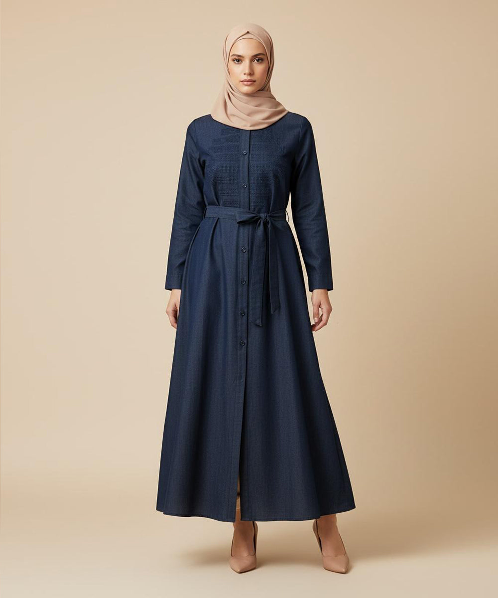 Jeans Stuff Front Button-Down Abaya with a Timeless Design