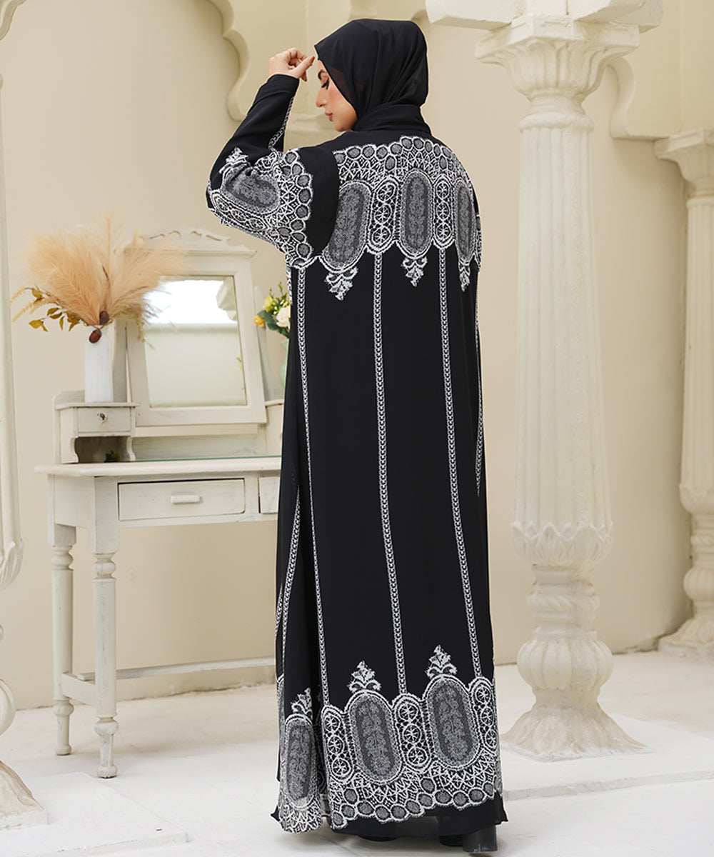 Printed Open Classic Black Base Abaya With Stoller
