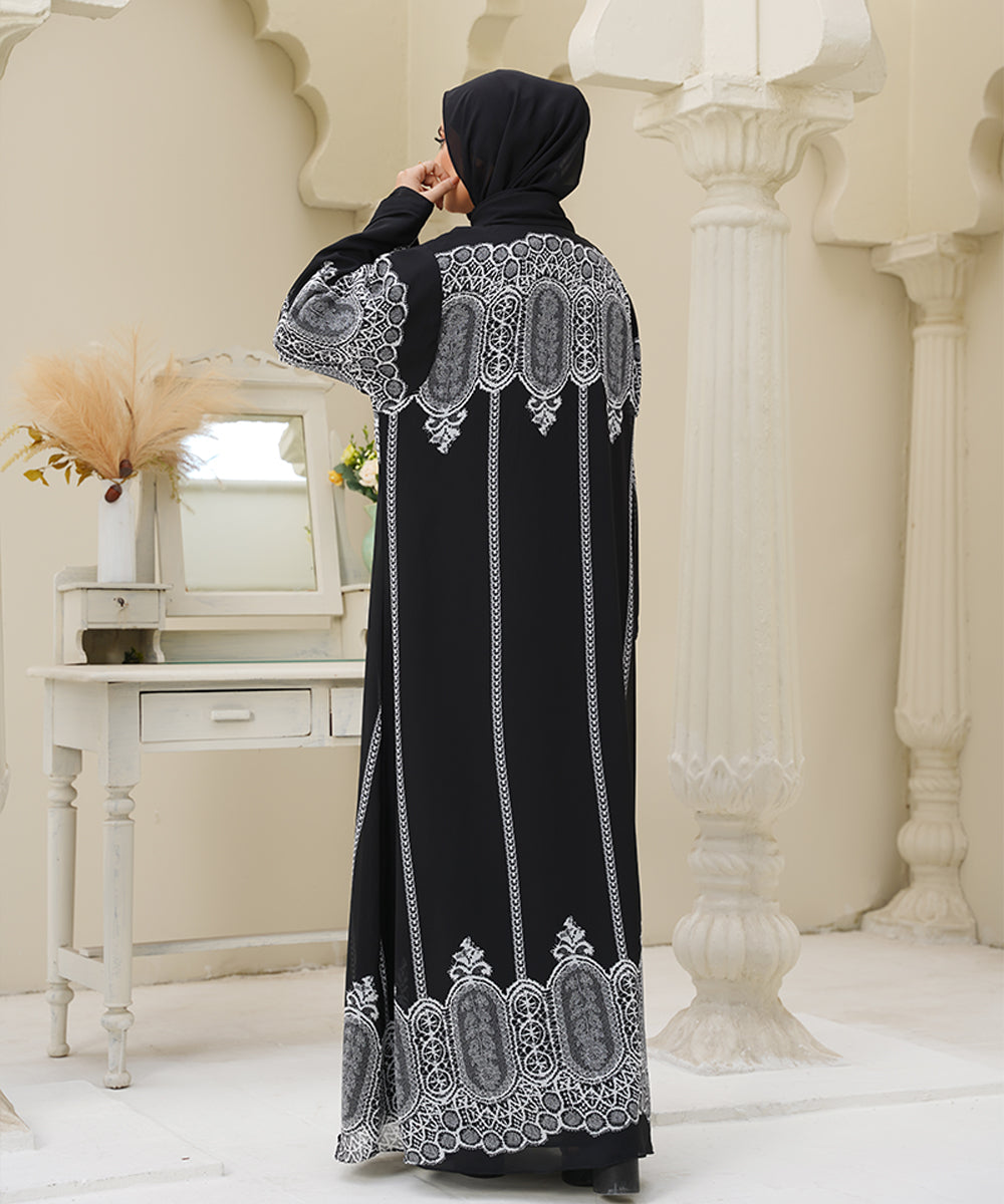 Printed Open Classic Black Base Abaya With Stoller